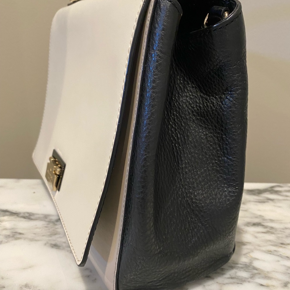 Kate Spade satchel - Picture 5 of 8